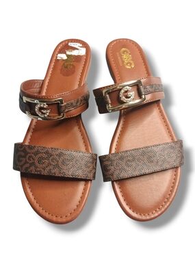 GBG Los Angeles Monogram Slide Sandals Size 10M